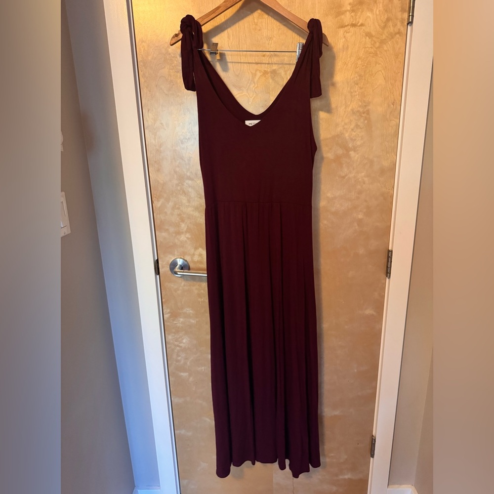 MettaMade Burgundy Sleeveless maxi Dress - made in Canada!